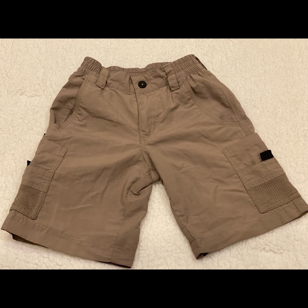 Boy’s Magellan shorts size XS 6-7 water repellent
